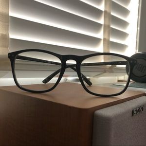 Non-prescription fake fashion glasses from Urban Outfitters